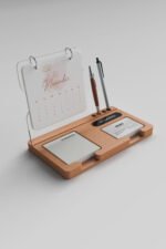 CW-42 Ahşap Masa Takvimi